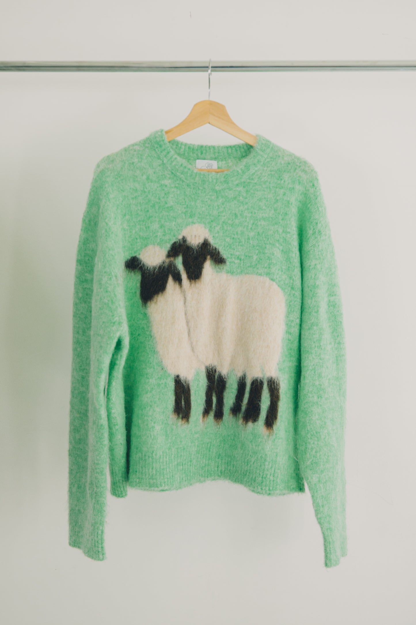 SHEEP SHAGGY KNIT